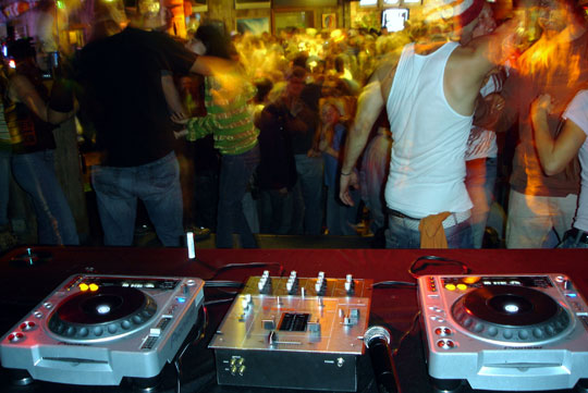 Dj Carve’s Professional Equipment