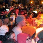 Dj Carve Brings the Crowd